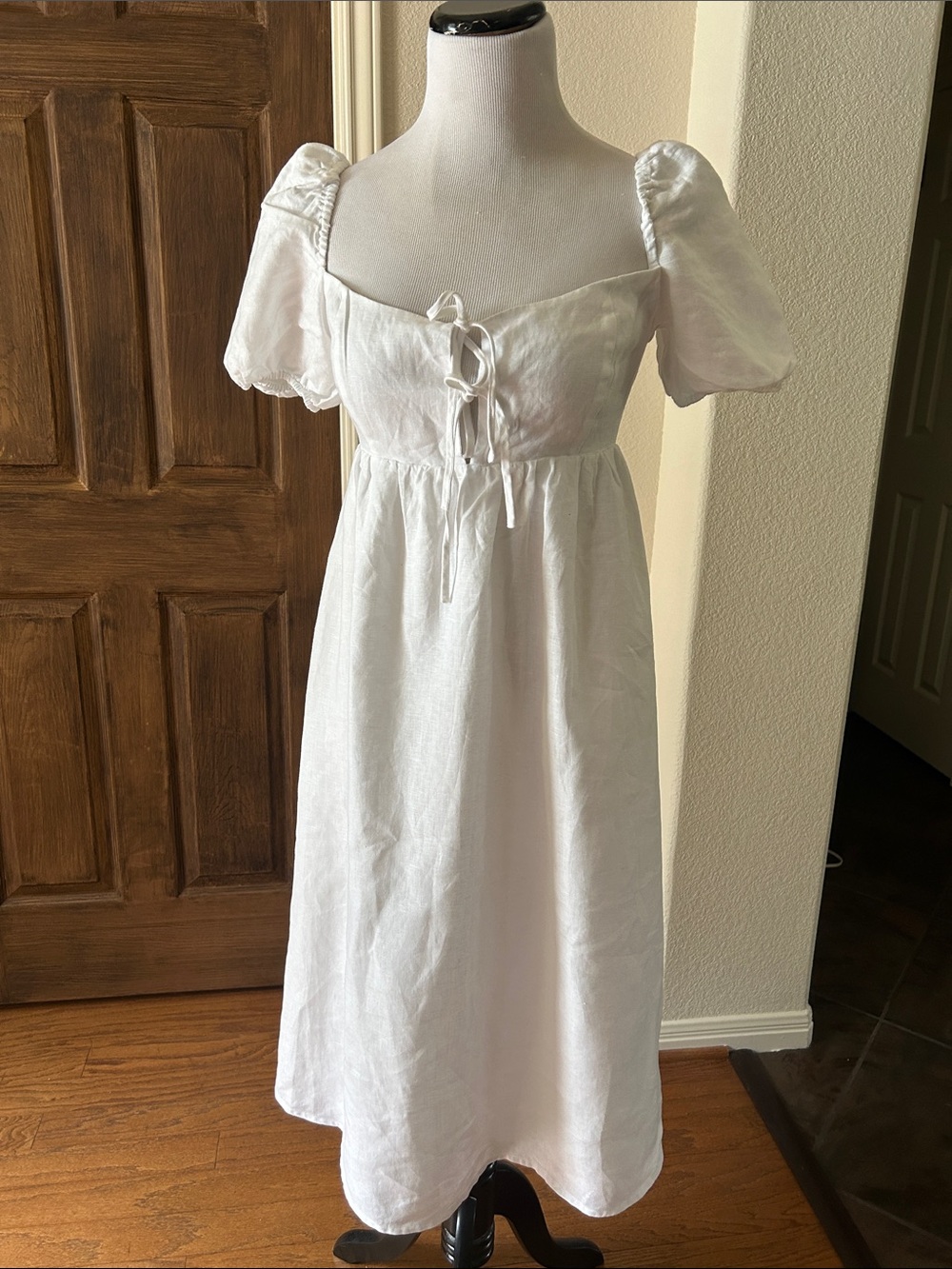 Aritzia White Cotton Midi Dress White Puff-Sleeve Tie-Front